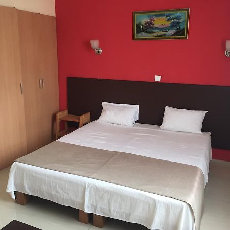 White Palace Hotel Antananarivo Exterior photo