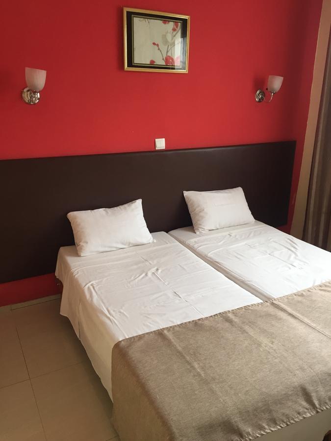 White Palace Hotel Antananarivo Exterior photo